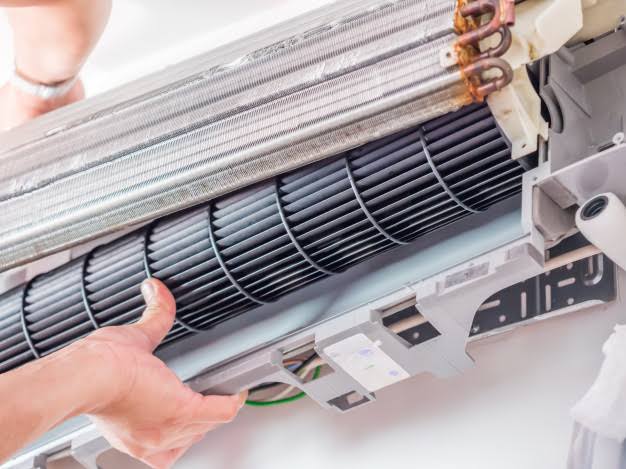 Air conditioning maintenance and installation